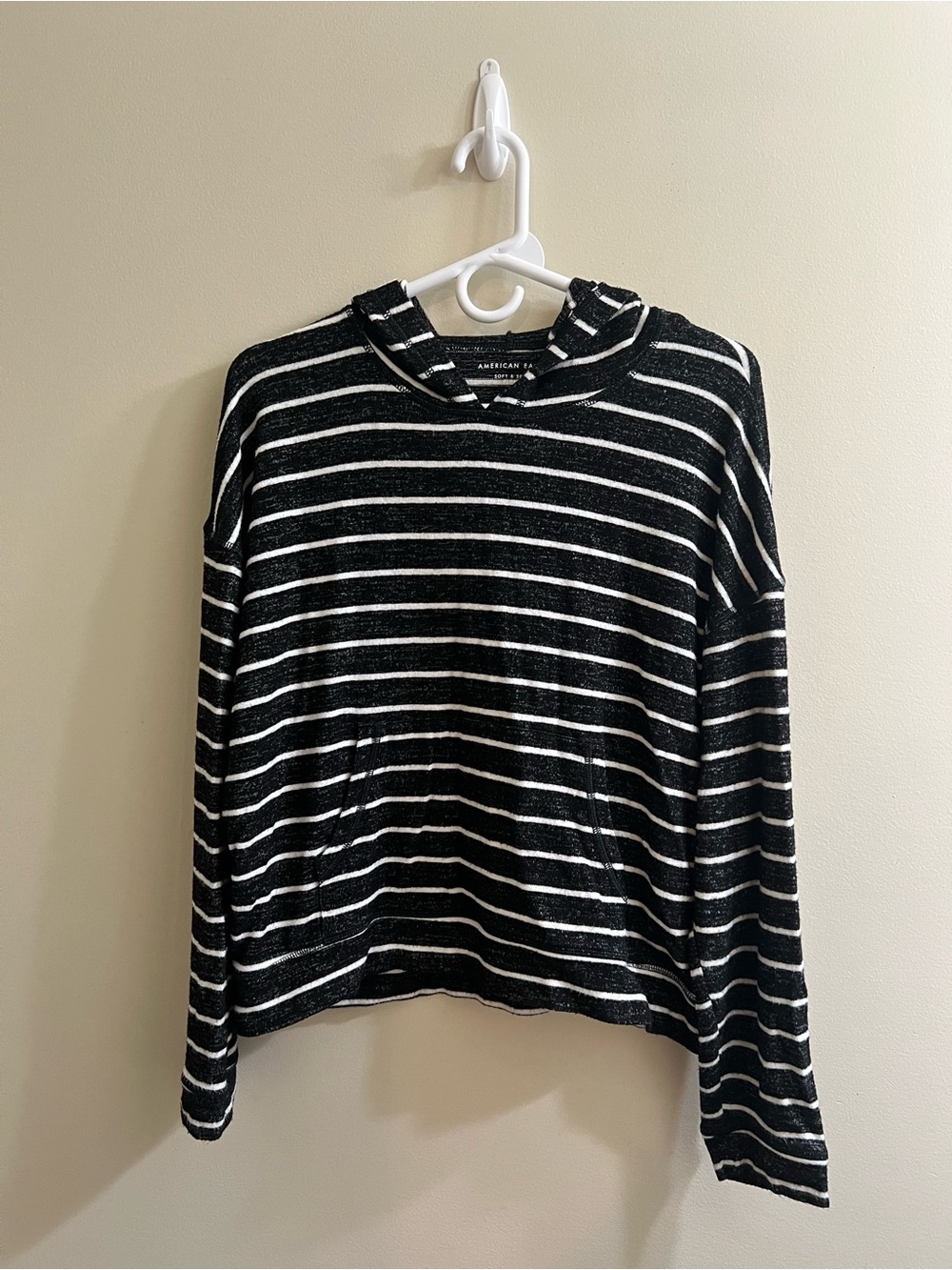 American Eagle Soft & Sexy Plush Long Sleeve Cropped Pullover Hoodie Large
